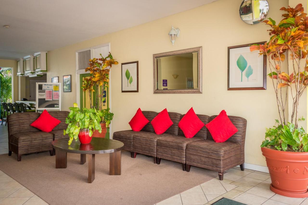 Bay Gardens Inn Gros Islet Exterior foto