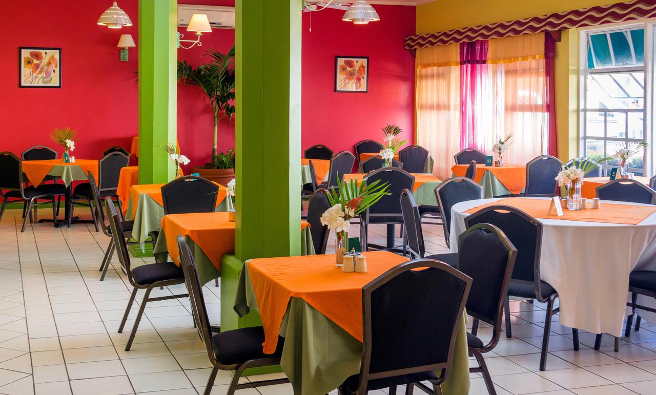 Bay Gardens Inn Gros Islet Exterior foto