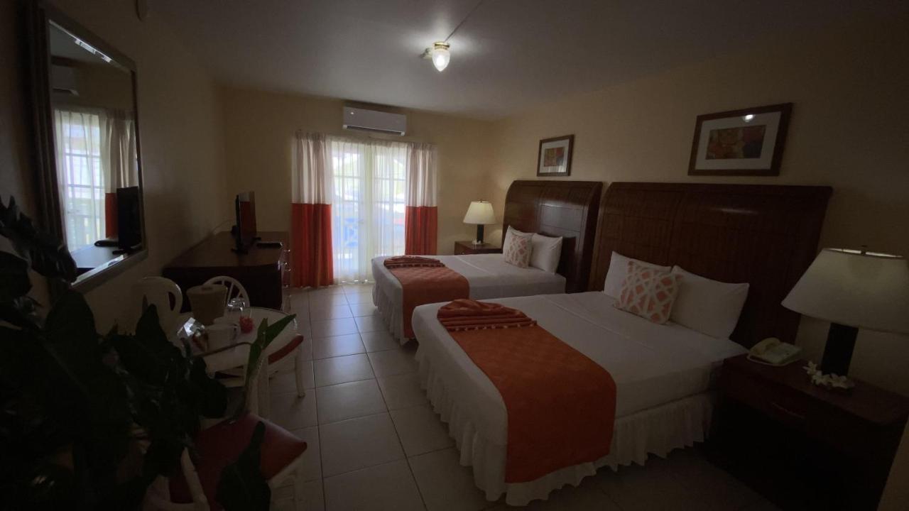 Bay Gardens Inn Gros Islet Exterior foto