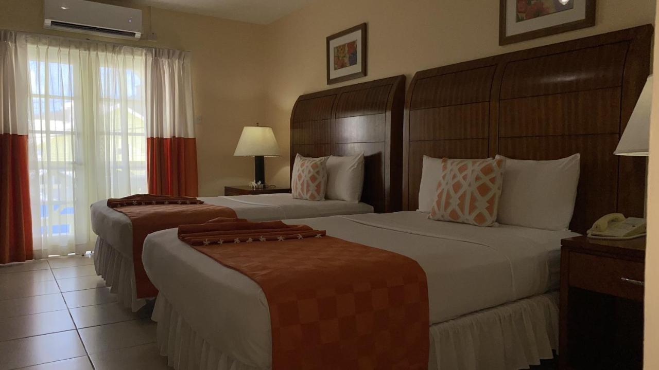 Bay Gardens Inn Gros Islet Exterior foto